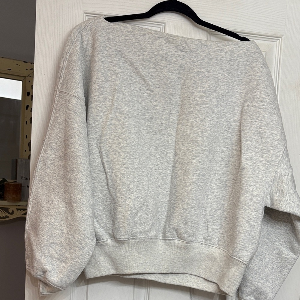 Abercrombie & Fitch Light Gray Off-the-Shoulder Sweater